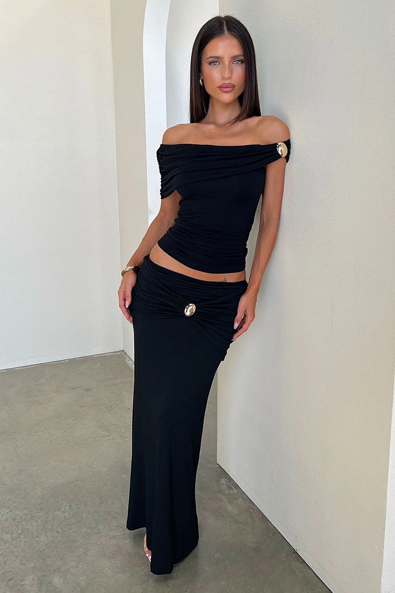 Malika Off-Shoulder Top - Black