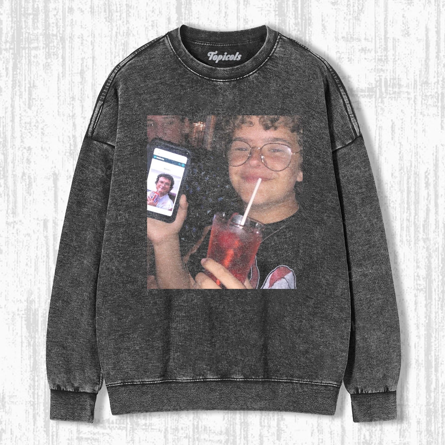 STRANGER THINGS T-SHIRT