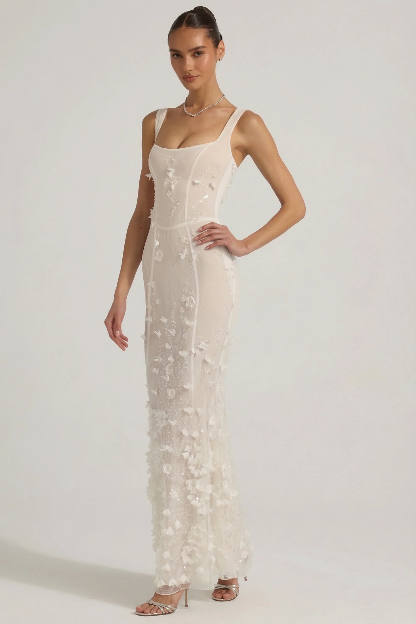 Embellished Appliqué Soft-Scoop Corset Gown in White