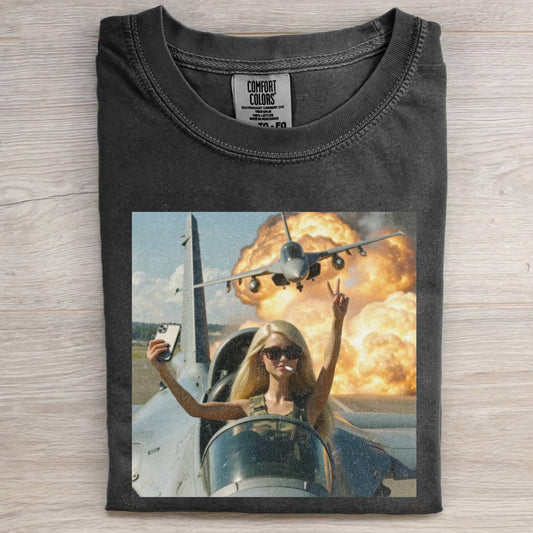 CHILL BARBIECORE MEMES T-SHIRT