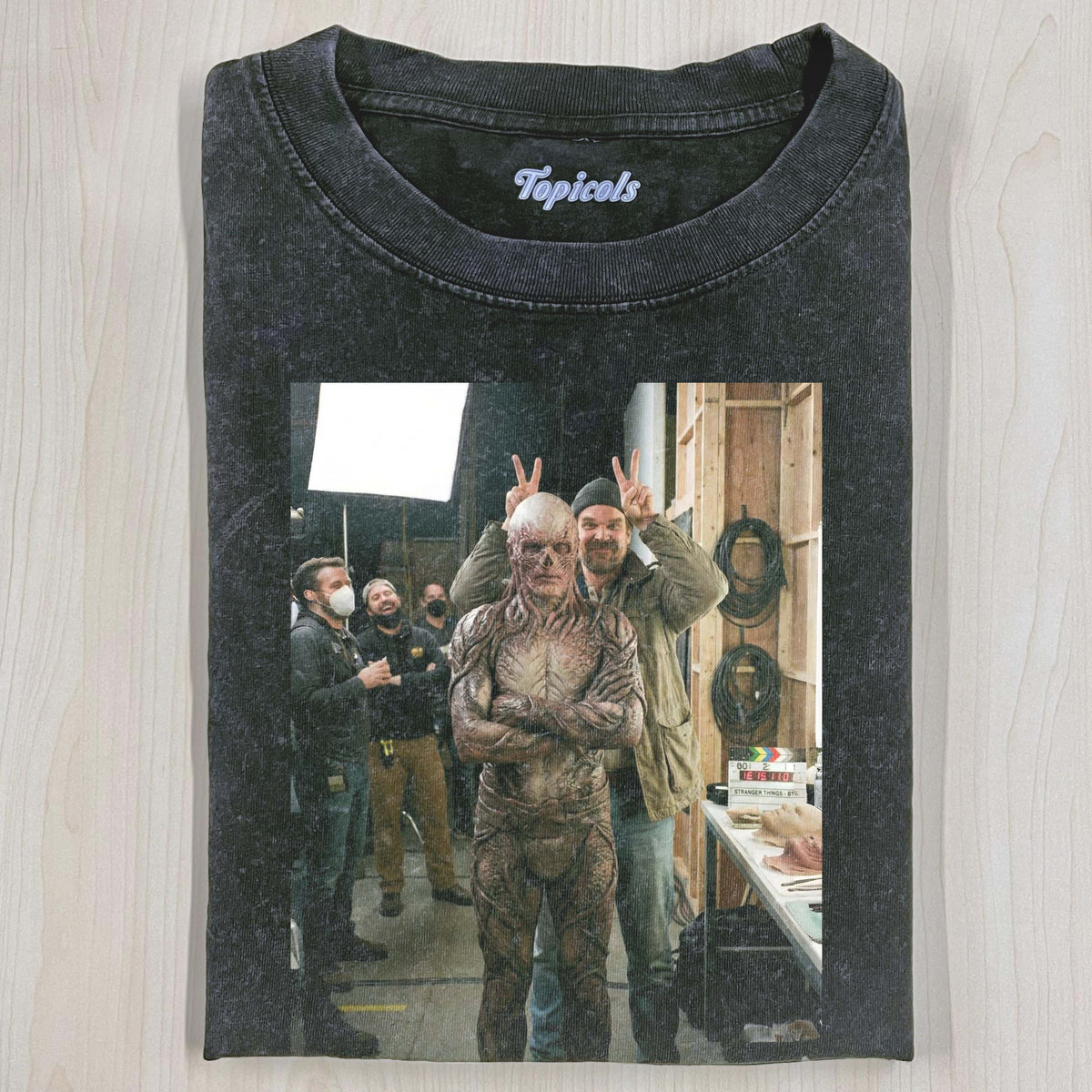 STRANGER THINGS T-SHIRT