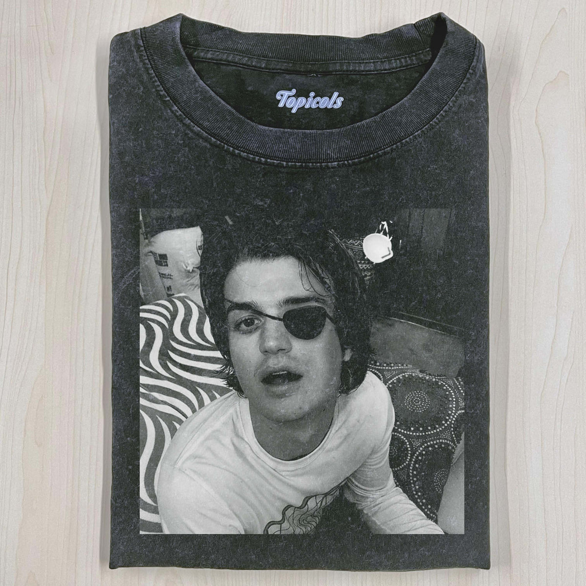 STRANGER THINGS T-SHIRT