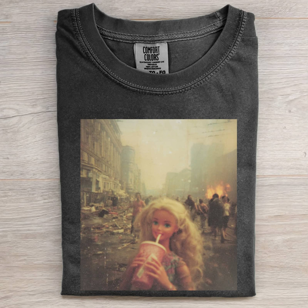 BARBIECORE WITH A DRINK SHORT SLEEVED T-SHIRT