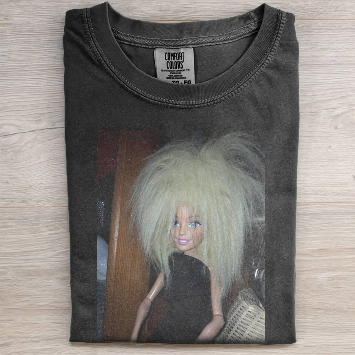 MESSY HAIR BARBIECORE T-SHIRT
