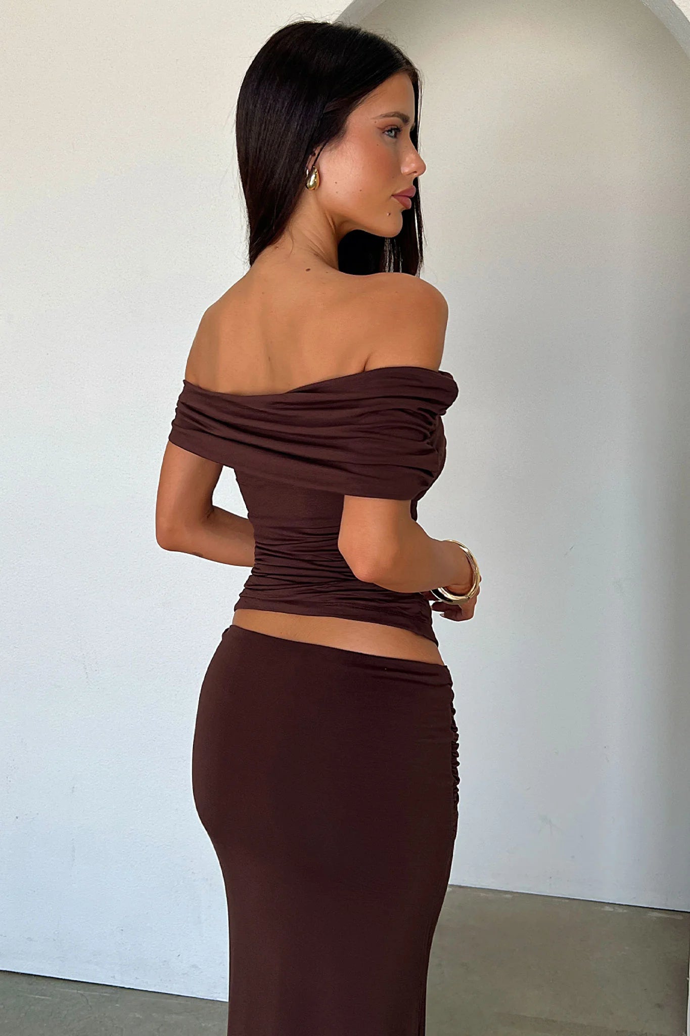Malika Off-Shoulder Top - Brown