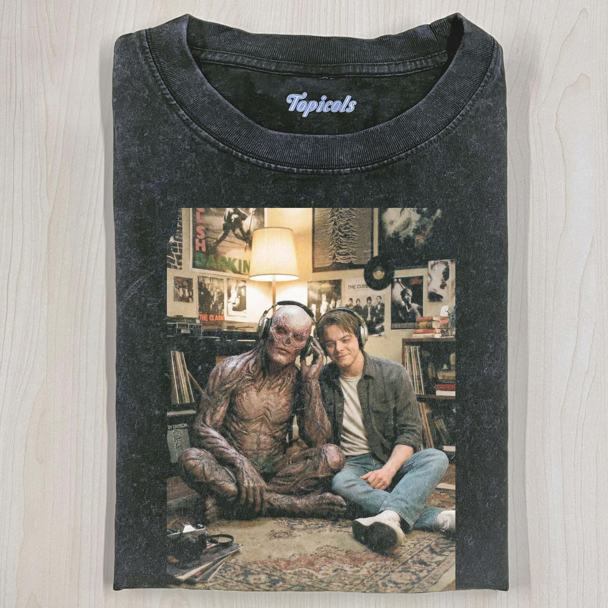 STRANGER THINGS T-SHIRT