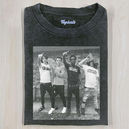STRANGER THINGS T-SHIRT