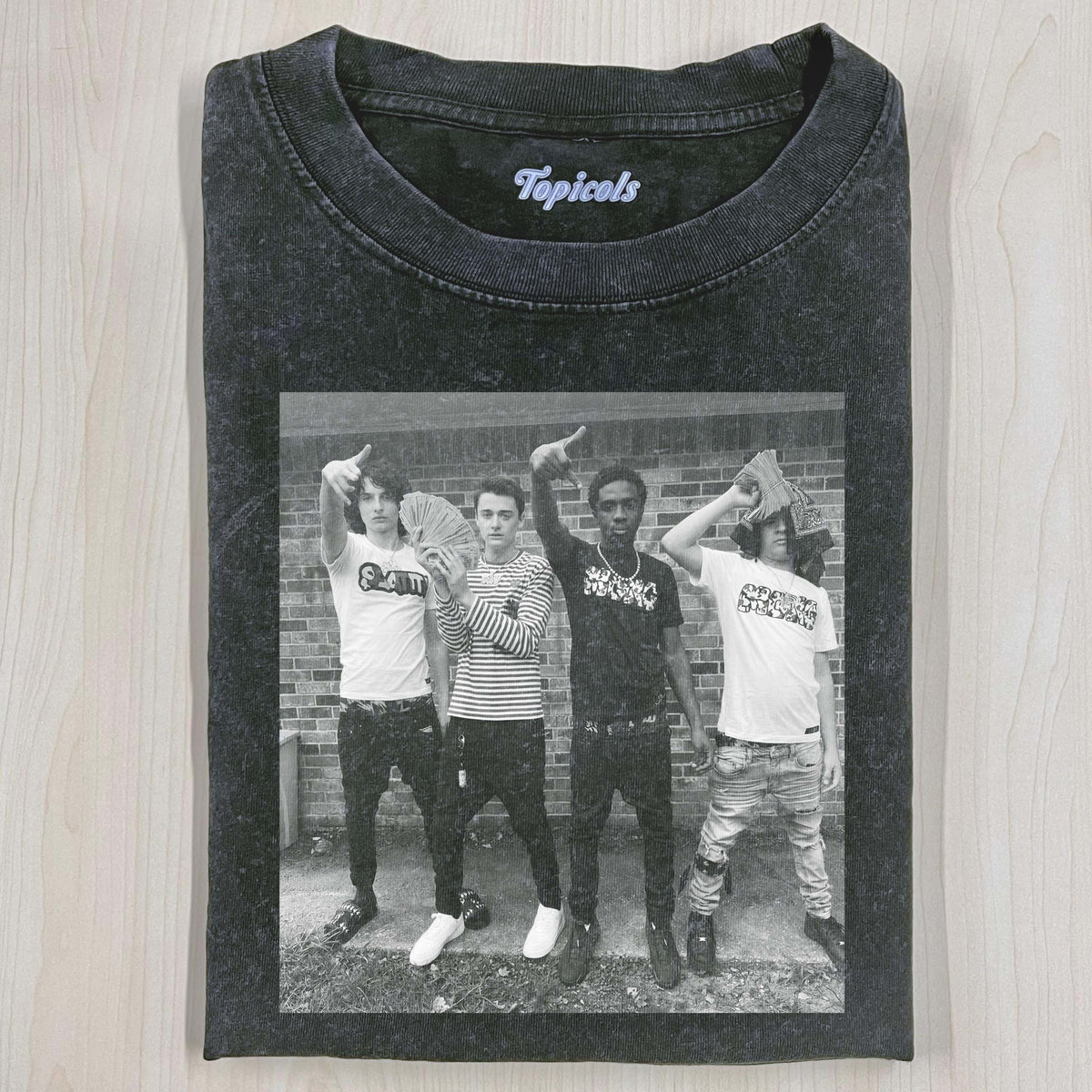 STRANGER THINGS T-SHIRT