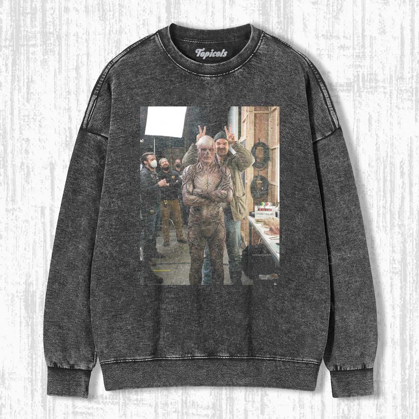 STRANGER THINGS T-SHIRT