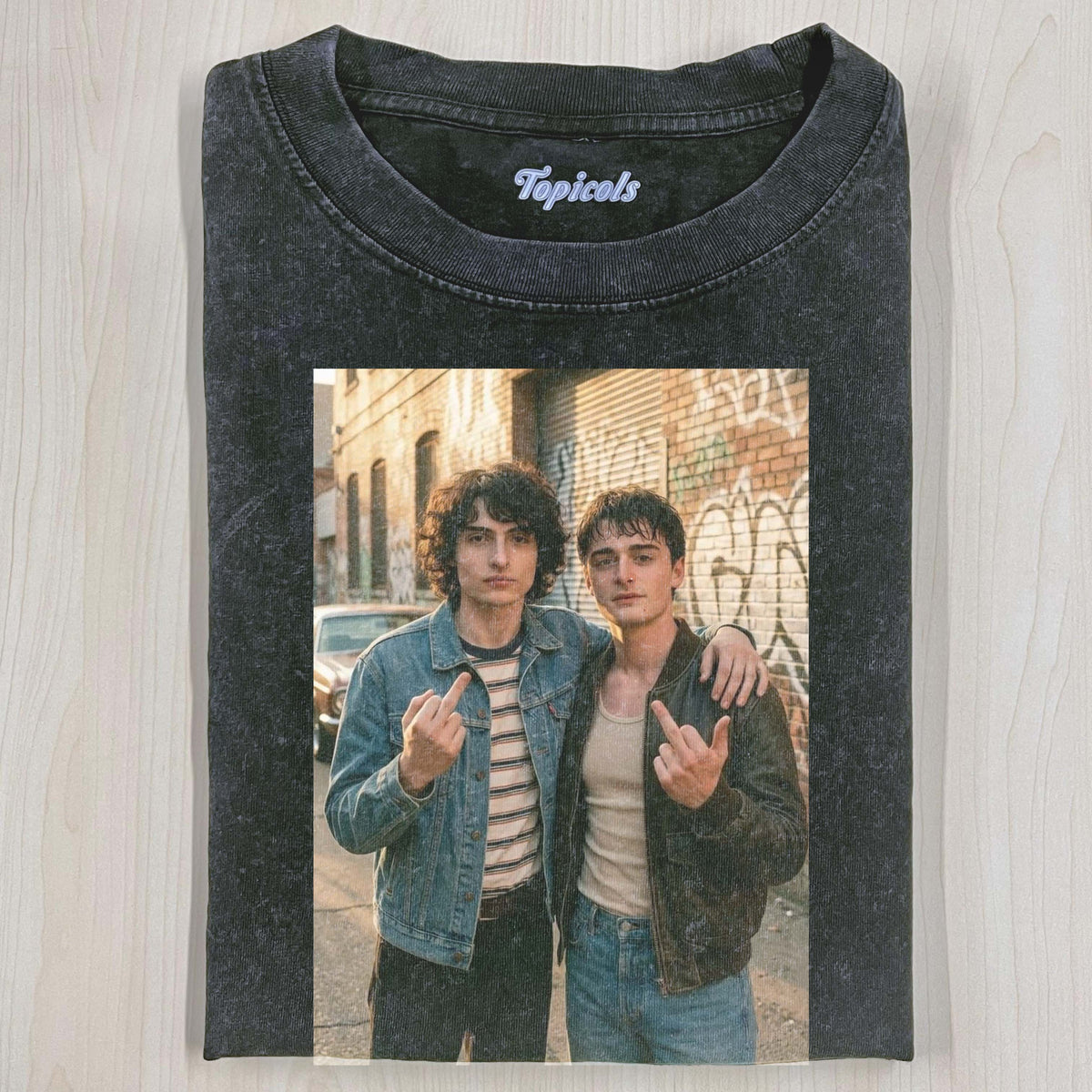 STRANGER THINGS T-SHIRT